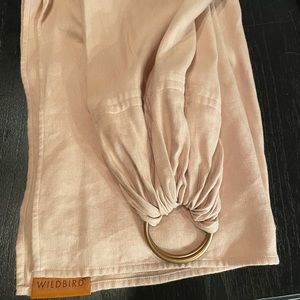 Wild bird baby sling. Dusty rose, rose gold rings.